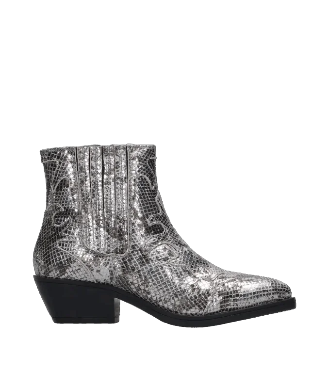 Tessy Western Boots - Silver